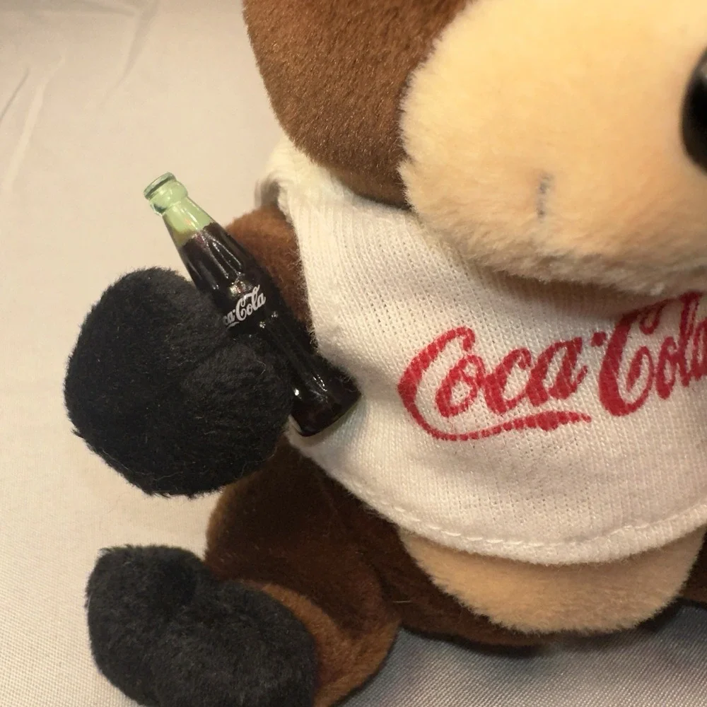 NWT Vintage 1997 Coca-Cola Bean Bag Plush Christmas Reindeer‎ in Shirt # 0133